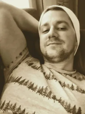 Is it me, or am I UGLY, Doubt it