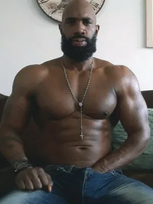 BILLY FAGGOT HUMILIATOR