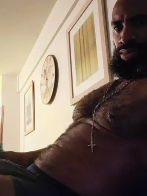 BILLY FAGGOT HUMILIATOR