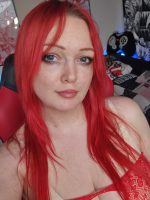 Sexy emo slut waiting and ready